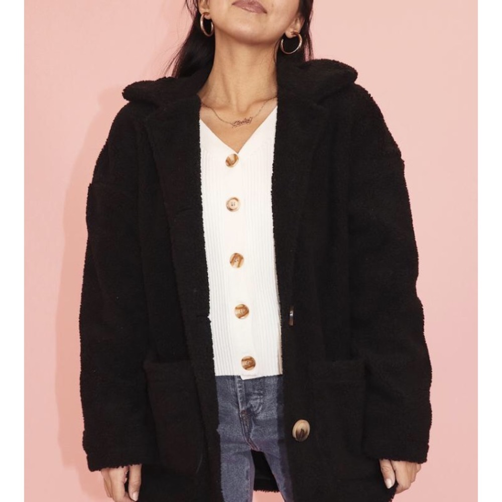 Fluffy pile coat from crybaby - Picture 2 of 7
